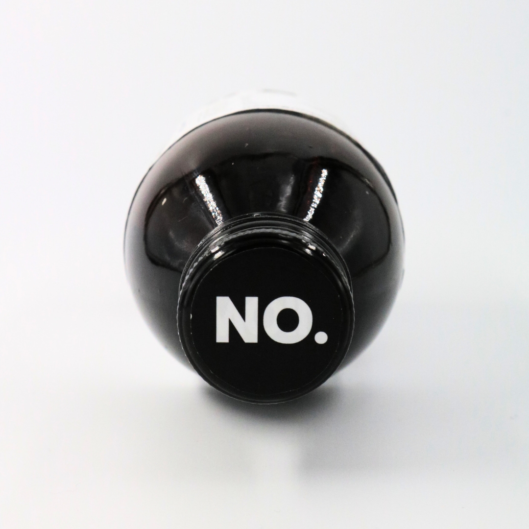 Auf dem Deckel des No Coffee Konzentrats steht No.